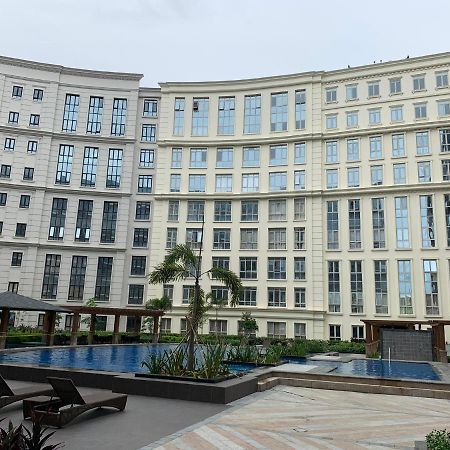 Eighty One Newport Boulevard Manila Eksteriør billede