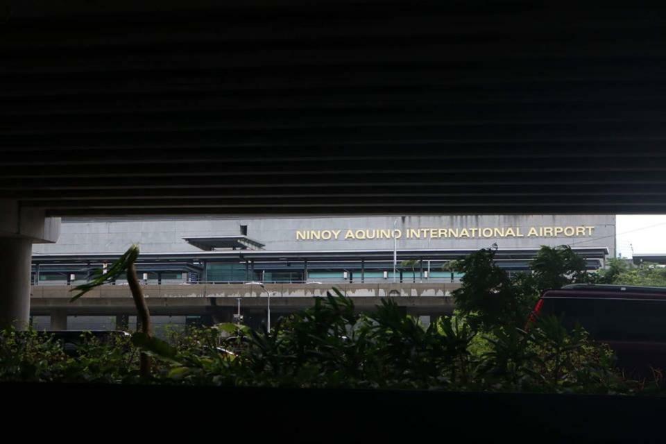 Eighty One Newport Boulevard Manila Eksteriør billede