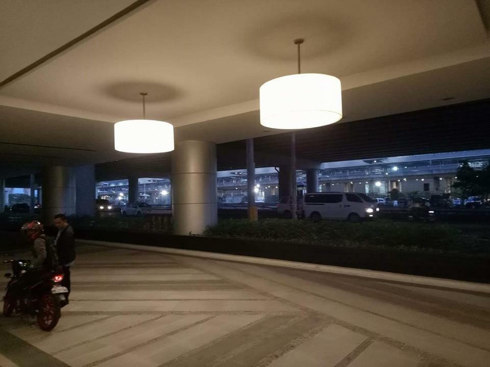 Eighty One Newport Boulevard Manila Eksteriør billede