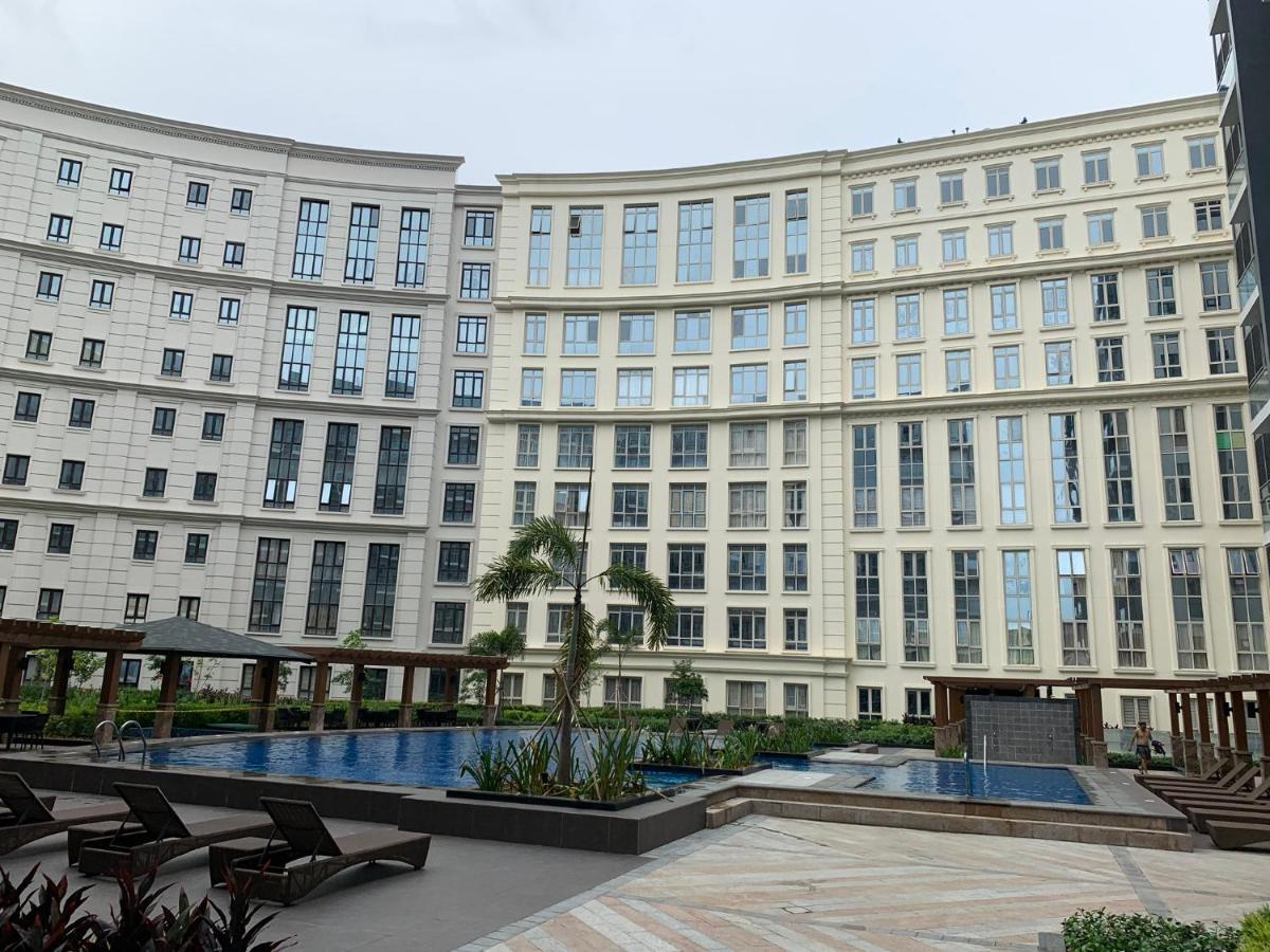 Eighty One Newport Boulevard Manila Eksteriør billede